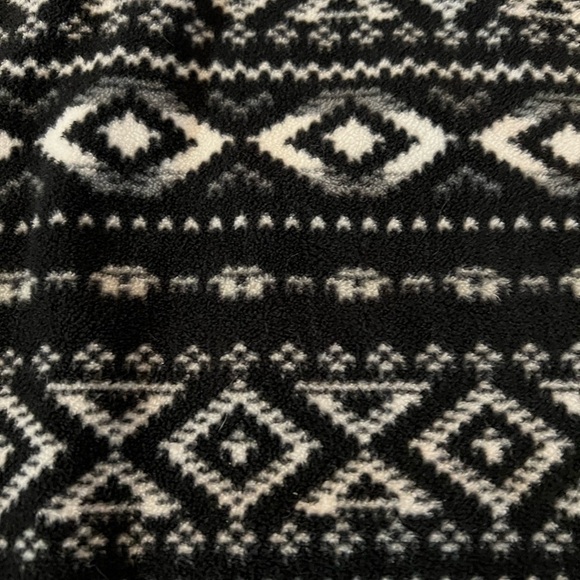 EDDIE BAUER WOMENS BLACK & WHITE NORDIC FAIR ISLES WUEST FLEECE PULLOVER SZ MED - Picture 6 of 11